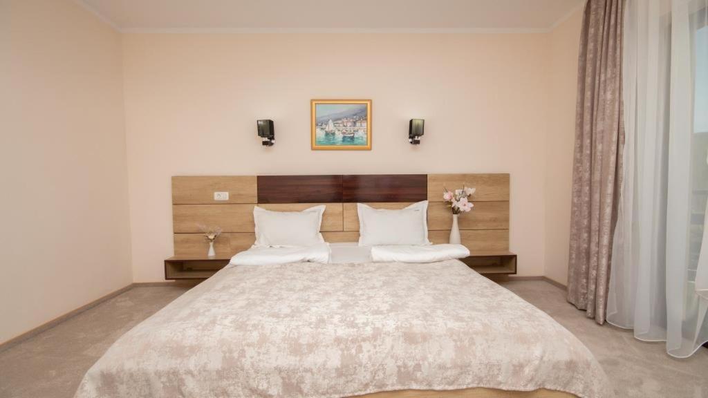 Pensiunea Danubia Ieşelniţa Esterno foto